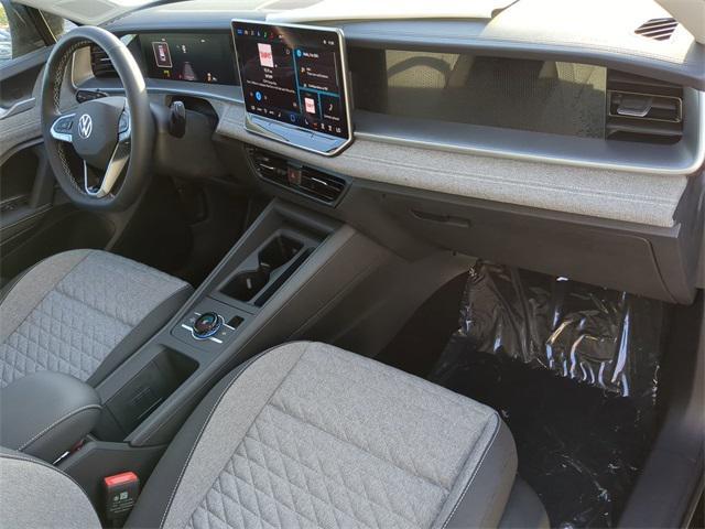 new 2025 Volkswagen Tiguan car, priced at $30,420