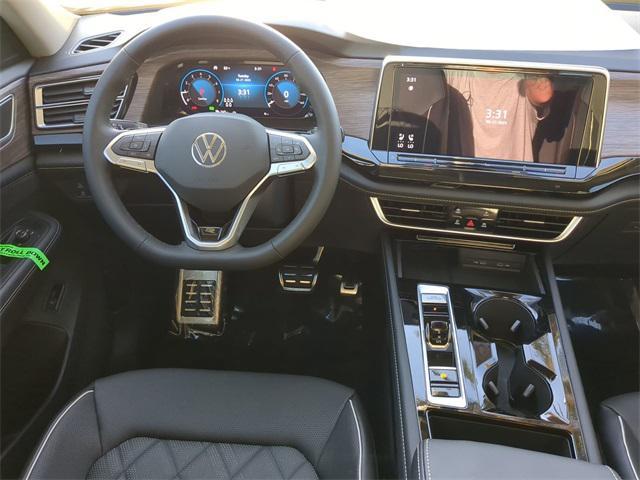 new 2025 Volkswagen Atlas car, priced at $54,707