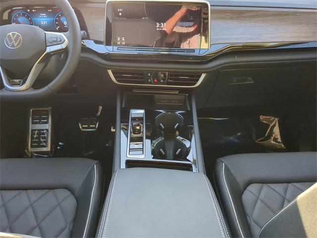 new 2025 Volkswagen Atlas car, priced at $54,707