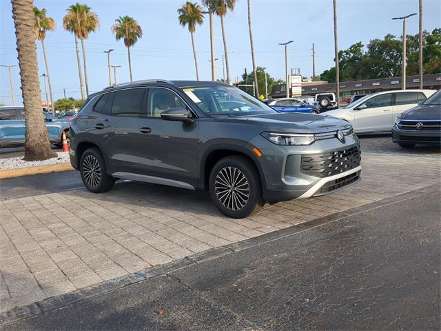 new 2025 Volkswagen Tiguan car, priced at $31,016