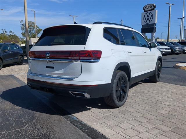 new 2025 Volkswagen Atlas car, priced at $43,100