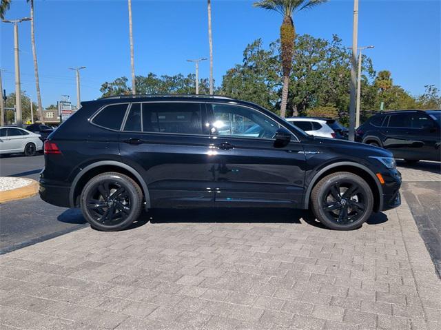 new 2024 Volkswagen Tiguan car, priced at $33,094