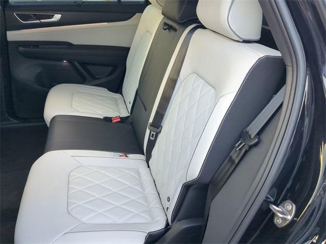 new 2026 Volkswagen Atlas Cross Sport car, priced at $53,519