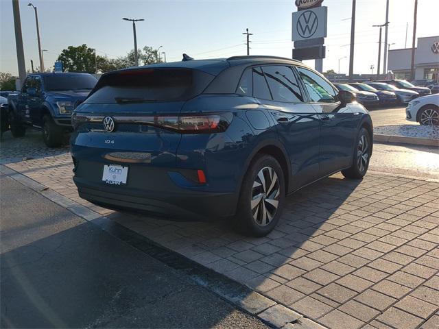 new 2025 Volkswagen ID.4 car, priced at $40,635