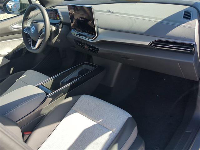new 2025 Volkswagen ID.4 car, priced at $40,635