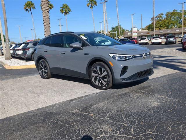 new 2025 Volkswagen ID.4 car, priced at $40,635