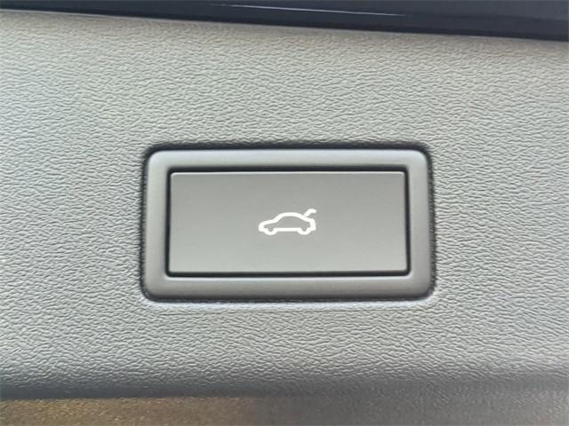 new 2025 Volkswagen ID.4 car, priced at $52,443
