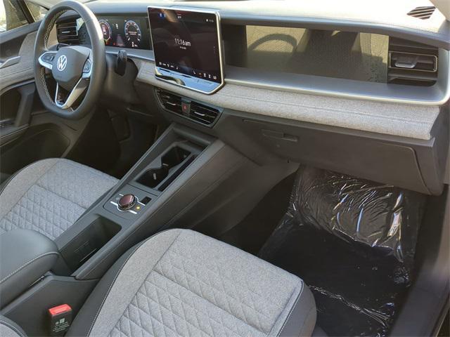 new 2025 Volkswagen Tiguan car, priced at $29,728
