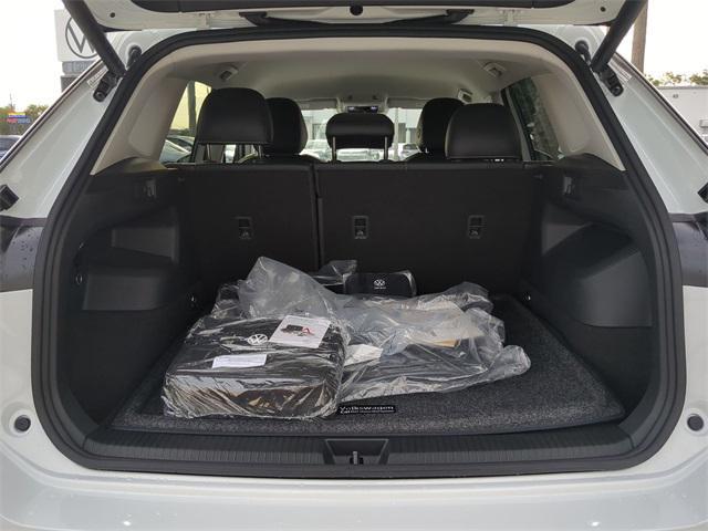 new 2025 Volkswagen Tiguan car, priced at $32,589