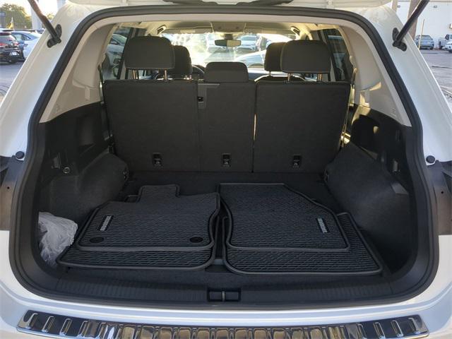 used 2024 Volkswagen Tiguan car, priced at $25,980
