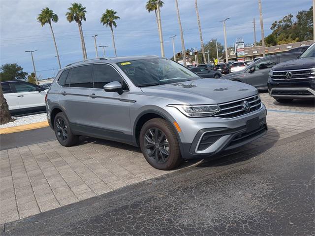 new 2024 Volkswagen Tiguan car, priced at $30,459