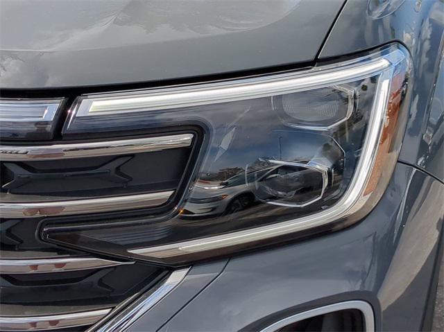 new 2025 Volkswagen Atlas car, priced at $42,927