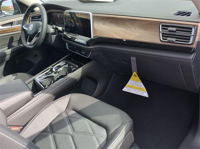 new 2025 Volkswagen Atlas car, priced at $42,927