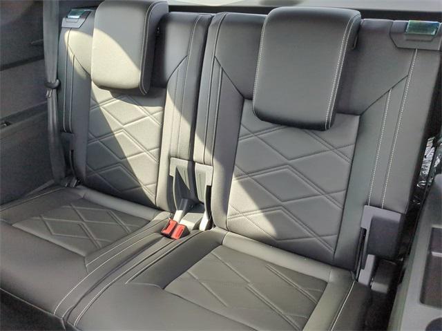 new 2025 Volkswagen Atlas car, priced at $42,927