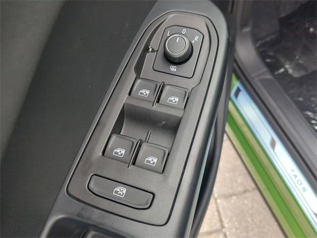 new 2025 Volkswagen Taos car, priced at $32,689