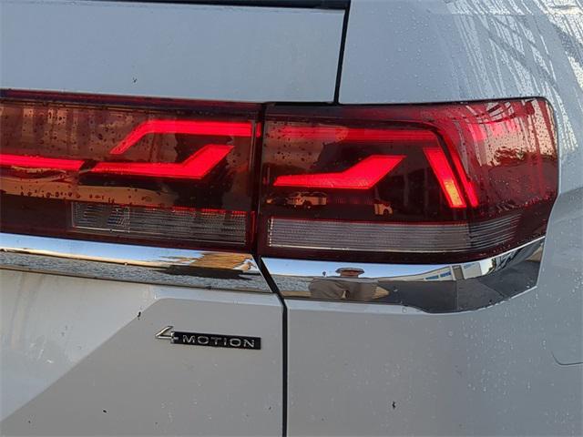 new 2025 Volkswagen Atlas car, priced at $48,810