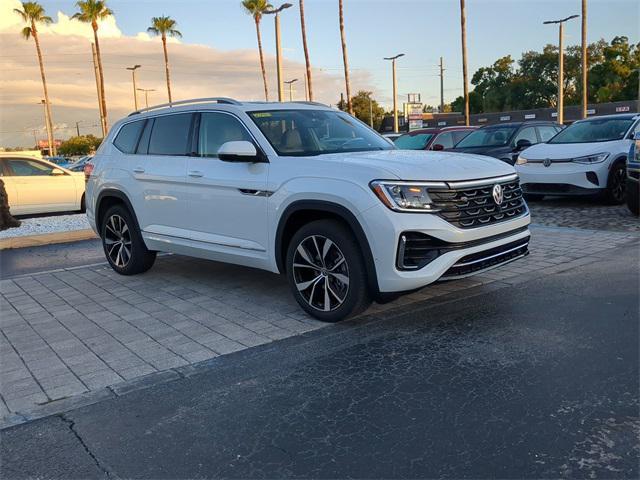 new 2025 Volkswagen Atlas car, priced at $48,810