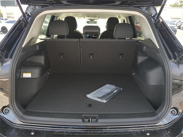 new 2025 Volkswagen Tiguan car, priced at $30,420