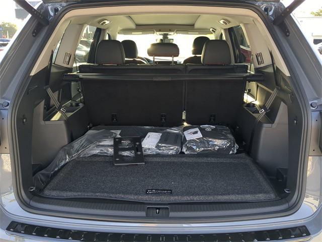 new 2025 Volkswagen Atlas car, priced at $45,476