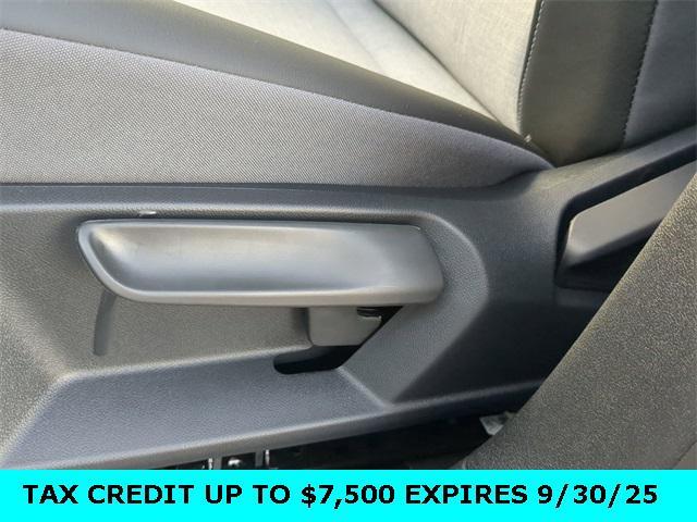 new 2025 Volkswagen ID.4 car, priced at $41,176