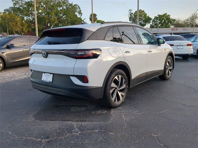 new 2025 Volkswagen ID.4 car, priced at $41,176