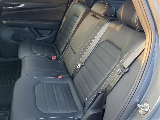 new 2025 Volkswagen Atlas Cross Sport car, priced at $48,846