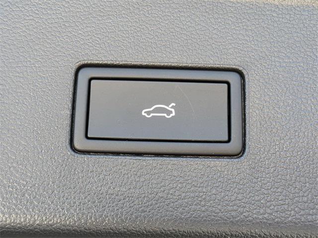 new 2025 Volkswagen Atlas car, priced at $51,959