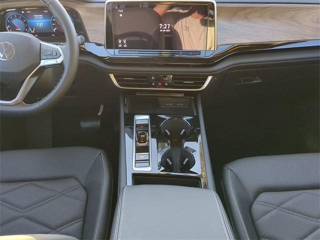 new 2025 Volkswagen Atlas car, priced at $44,525