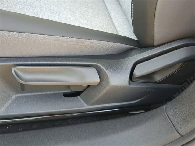new 2025 Volkswagen ID.4 car, priced at $35,783