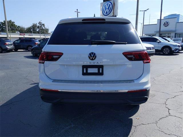 new 2024 Volkswagen Tiguan car, priced at $27,695