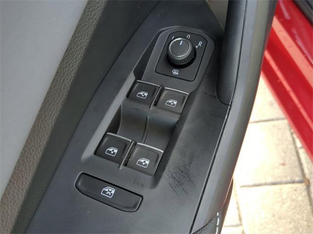 new 2025 Volkswagen Jetta car, priced at $27,800