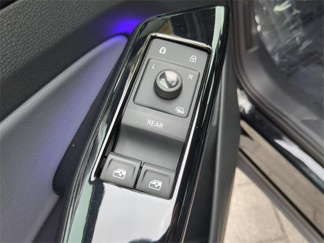 used 2021 Volkswagen ID.4 car, priced at $19,400