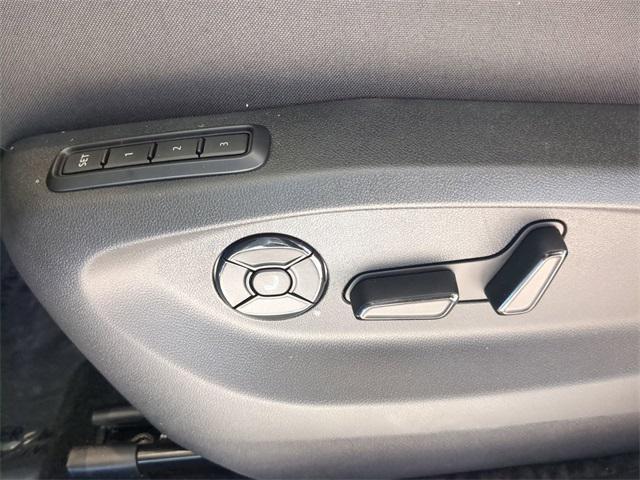 new 2025 Volkswagen Tiguan car, priced at $42,446