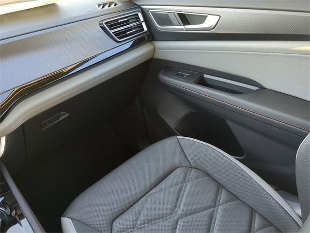 new 2025 Volkswagen Atlas car, priced at $45,039