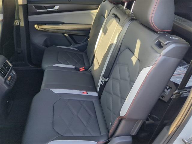 new 2025 Volkswagen Atlas car, priced at $45,039