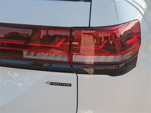 new 2025 Volkswagen Atlas car, priced at $45,039