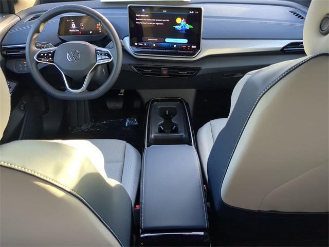 new 2025 Volkswagen ID.4 car, priced at $50,213