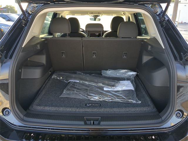 new 2025 Volkswagen Tiguan car, priced at $28,978