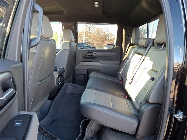 used 2022 Chevrolet Silverado 1500 car, priced at $53,006