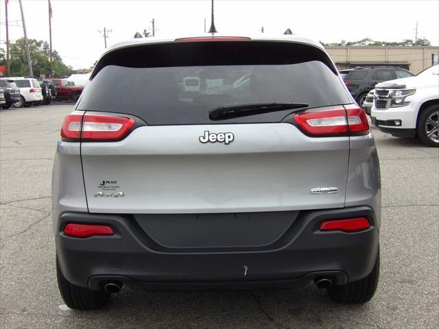 used 2014 Jeep Cherokee car, priced at $9,995