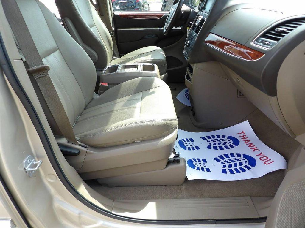 used 2015 Chrysler Town & Country car, priced at $9,497