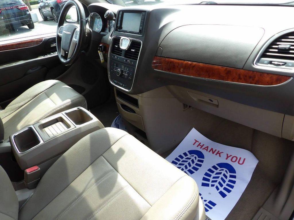 used 2015 Chrysler Town & Country car, priced at $9,497