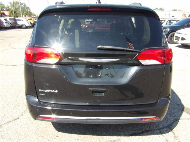 used 2017 Chrysler Pacifica car, priced at $15,995