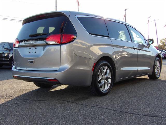 used 2019 Chrysler Pacifica car, priced at $9,495