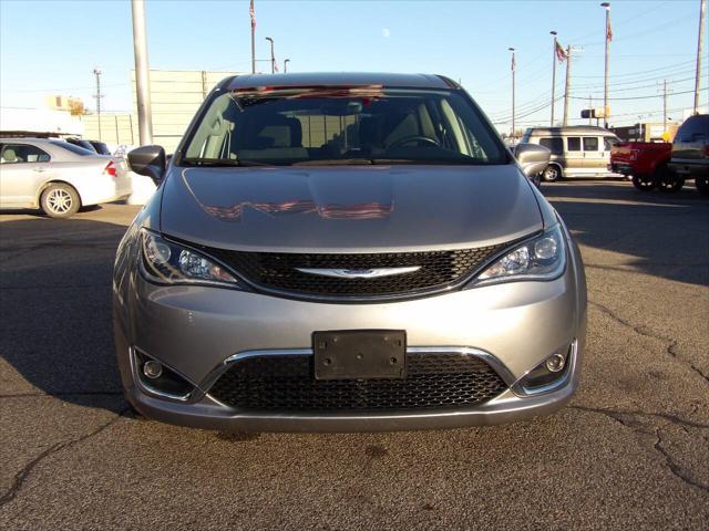 used 2019 Chrysler Pacifica car, priced at $9,495