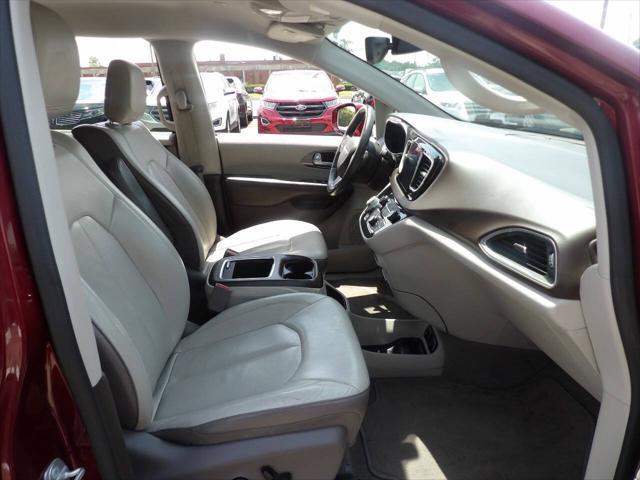 used 2018 Chrysler Pacifica car, priced at $16,997