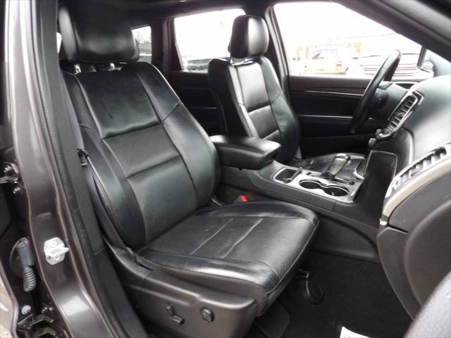 used 2021 Jeep Grand Cherokee car, priced at $17,495