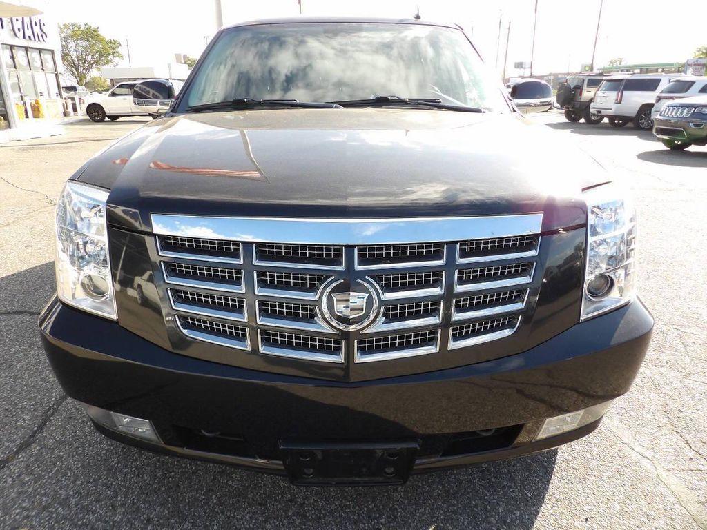 used 2011 Cadillac Escalade car, priced at $10,997