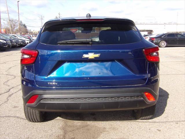 used 2024 Chevrolet Trax car, priced at $17,995