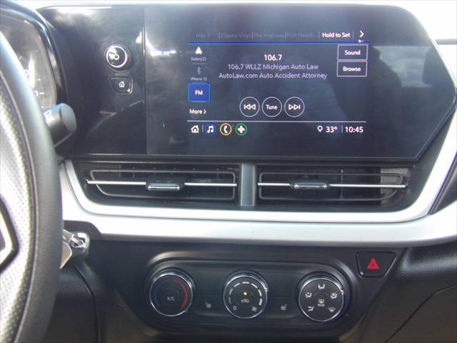 used 2024 Chevrolet Trax car, priced at $17,995